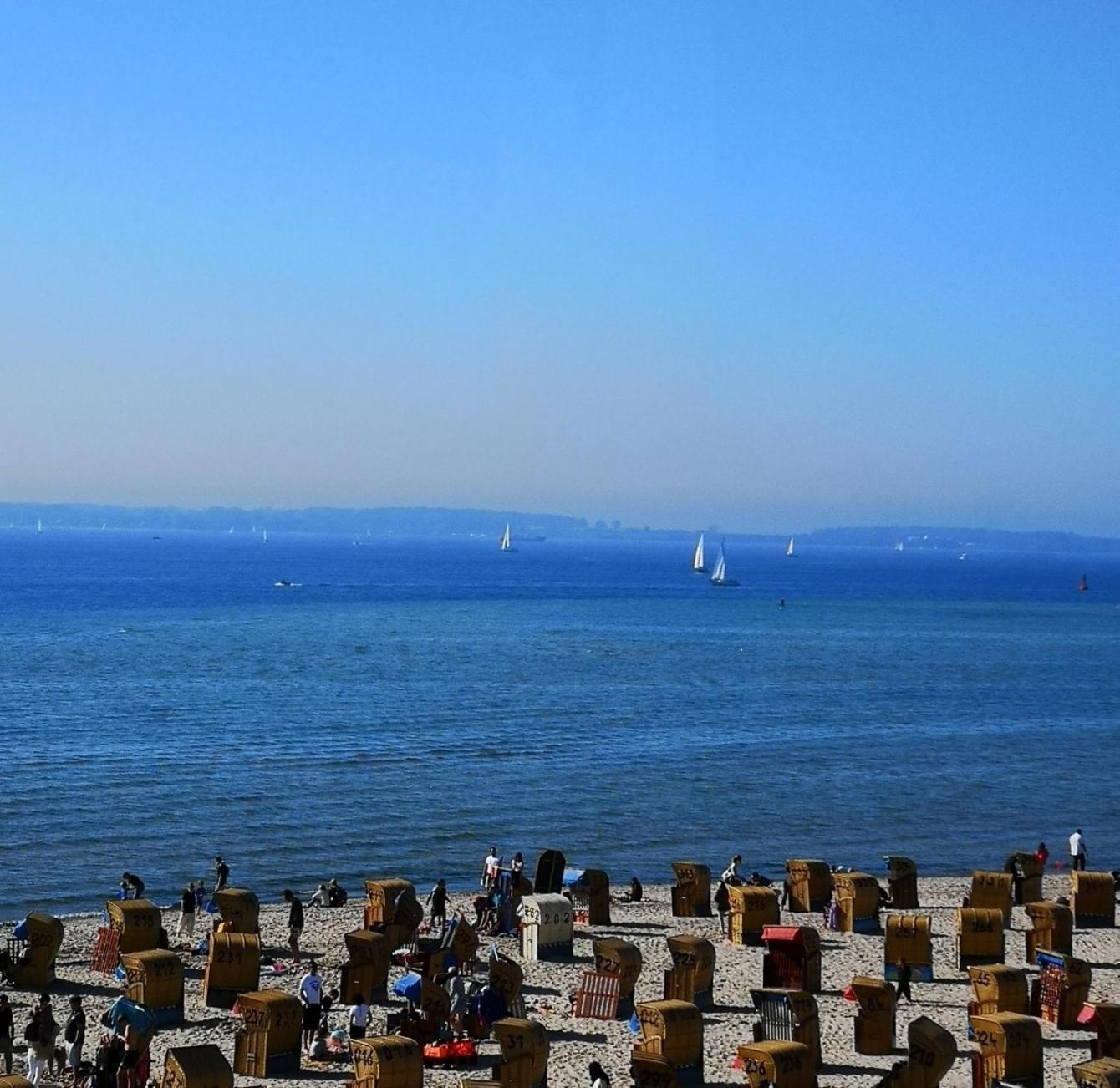 Fewo J 24 Laboe Exteriör bild
